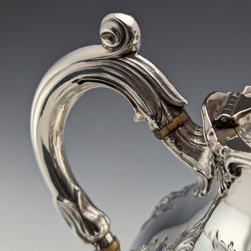 1868 年英國古董純銀茶壺 815 克羅伯特哈珀